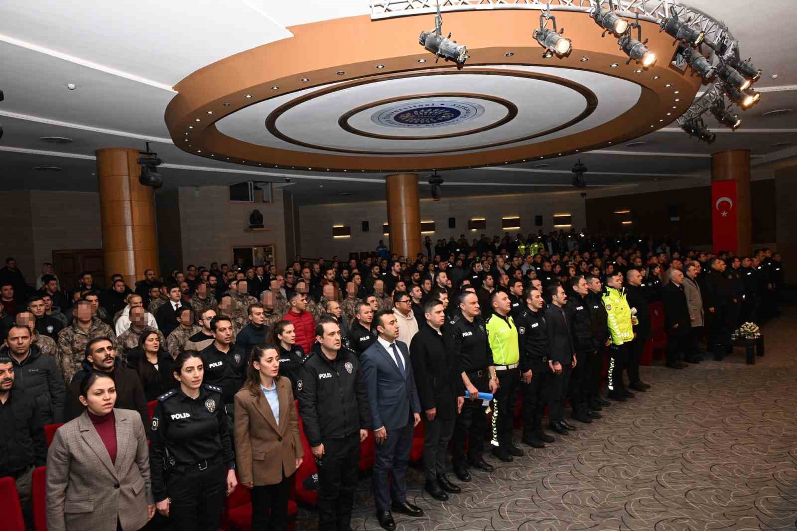 Erzurum Emniyeti&rsquo;nde sigaraya savaş a&ccedil;ıldı
