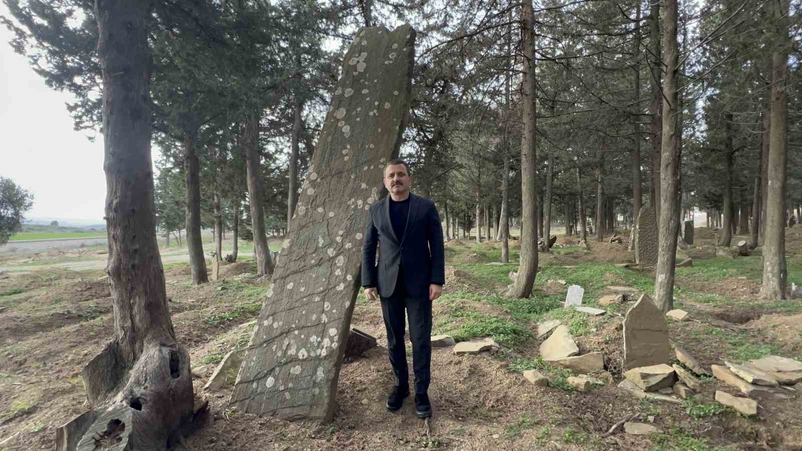 &Ccedil;anakkale&rsquo;de T&uuml;rklerin Balkanlara ge&ccedil;işindeki ilk mezarlık keşfedildi
