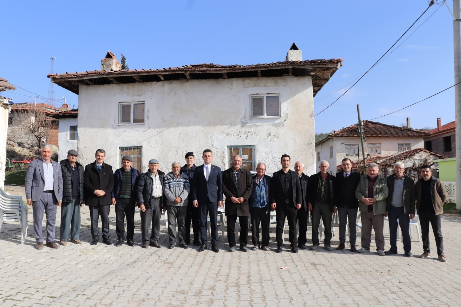 Kaymakam Yıldız, &ouml;ğrencilerle ders işledi
