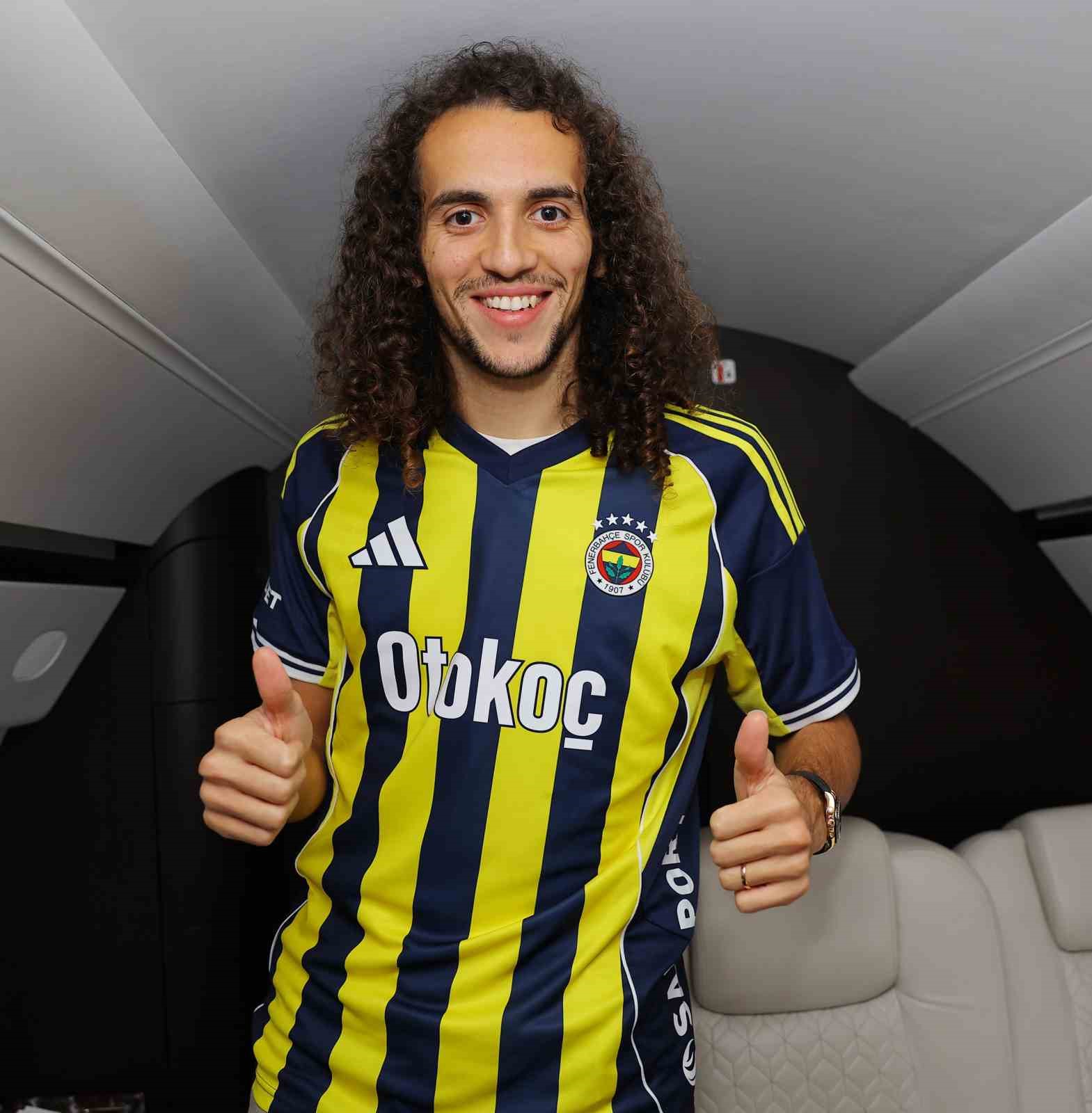 Fenerbahçe’nin yeni transferi Matteo Guendouzi, İstanbul’a geldi