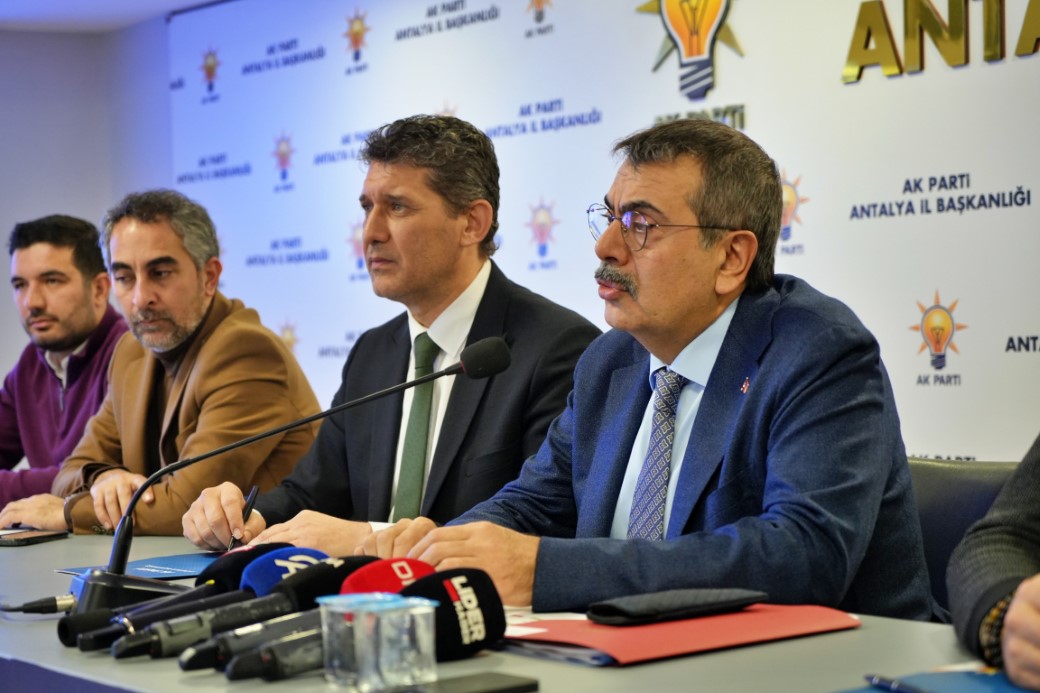 Milli Eğitim Bakanı Tekin: 