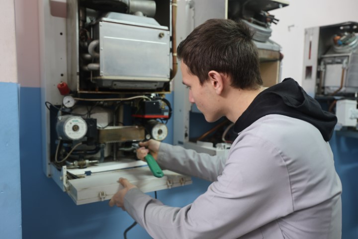 Eğitimle &uuml;retimin birleştiği okul 12 milyon ciroya ulaştı