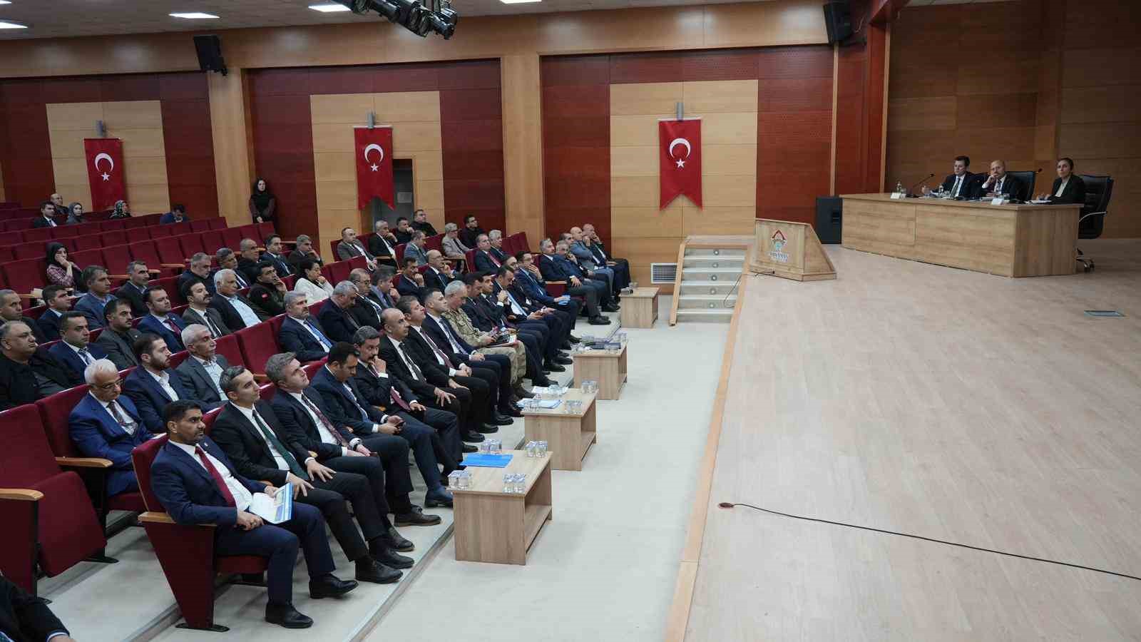 Başkan Tutdere: "Altyapı &ccedil;alışmalarında y&uuml;zde 95 seviyesine ulaştık"
