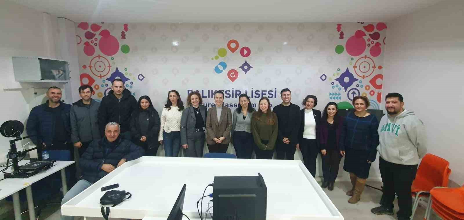 GMKA destekli "Yapay Zeka Akademisi" eğitim programı sona erdi
