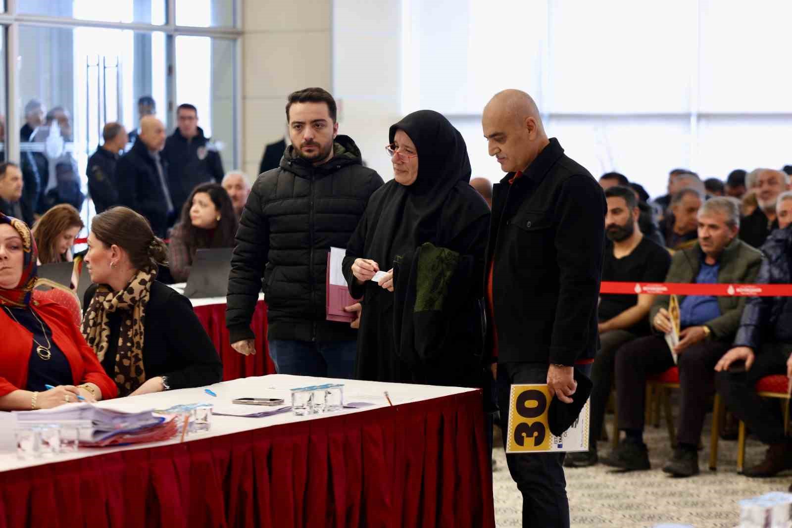 İstanbul&rsquo;da 6&rsquo;ncı taksi ihalesi: 156 plaka daha ihale edildi
