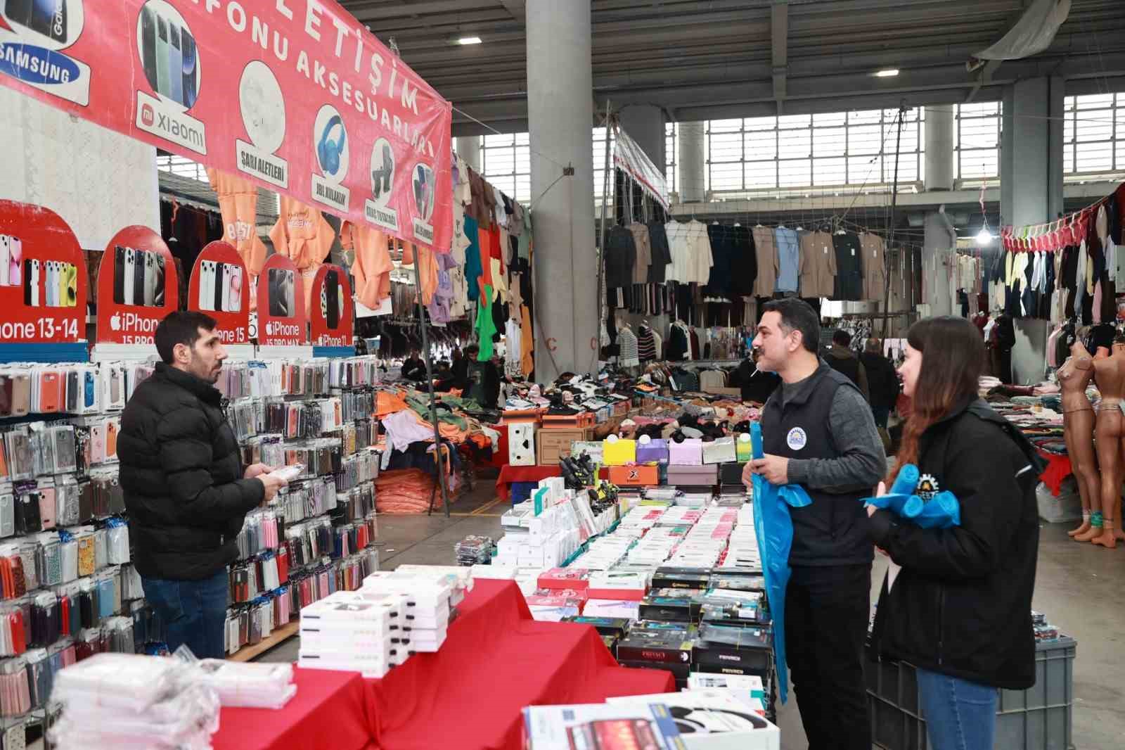 Gebze&rsquo;de pazar yerlerinde "Atıksız Pazar" uygulaması başlatıldı
