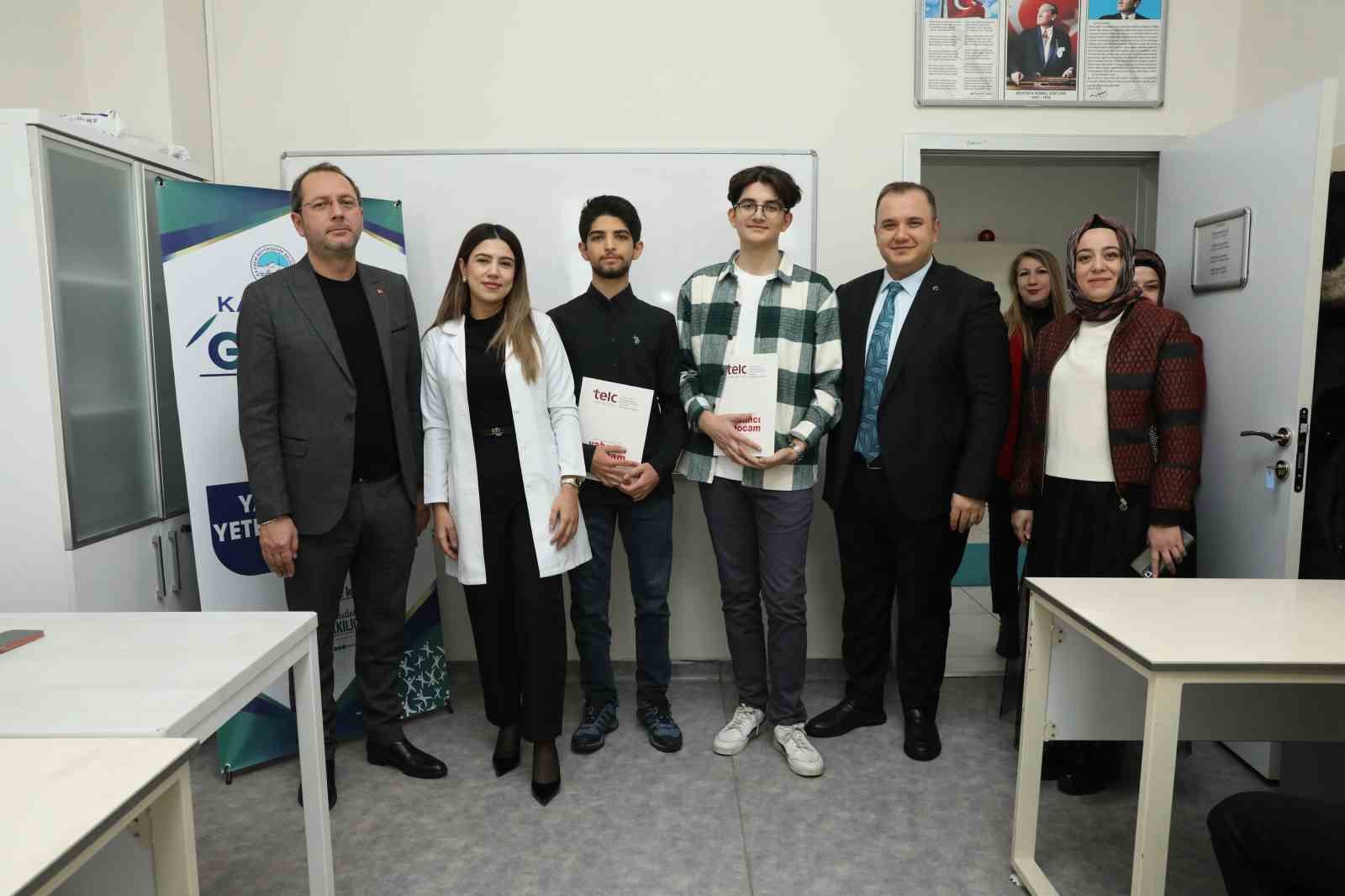 KAYMEK&rsquo;te Almanca yeterlilik belgesi sahiplerini buldu
