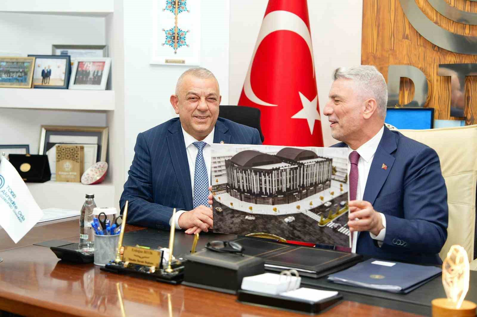 DTSO Başkanı Bıyık&rsquo;ın ihracat akademisine bakandan destek
