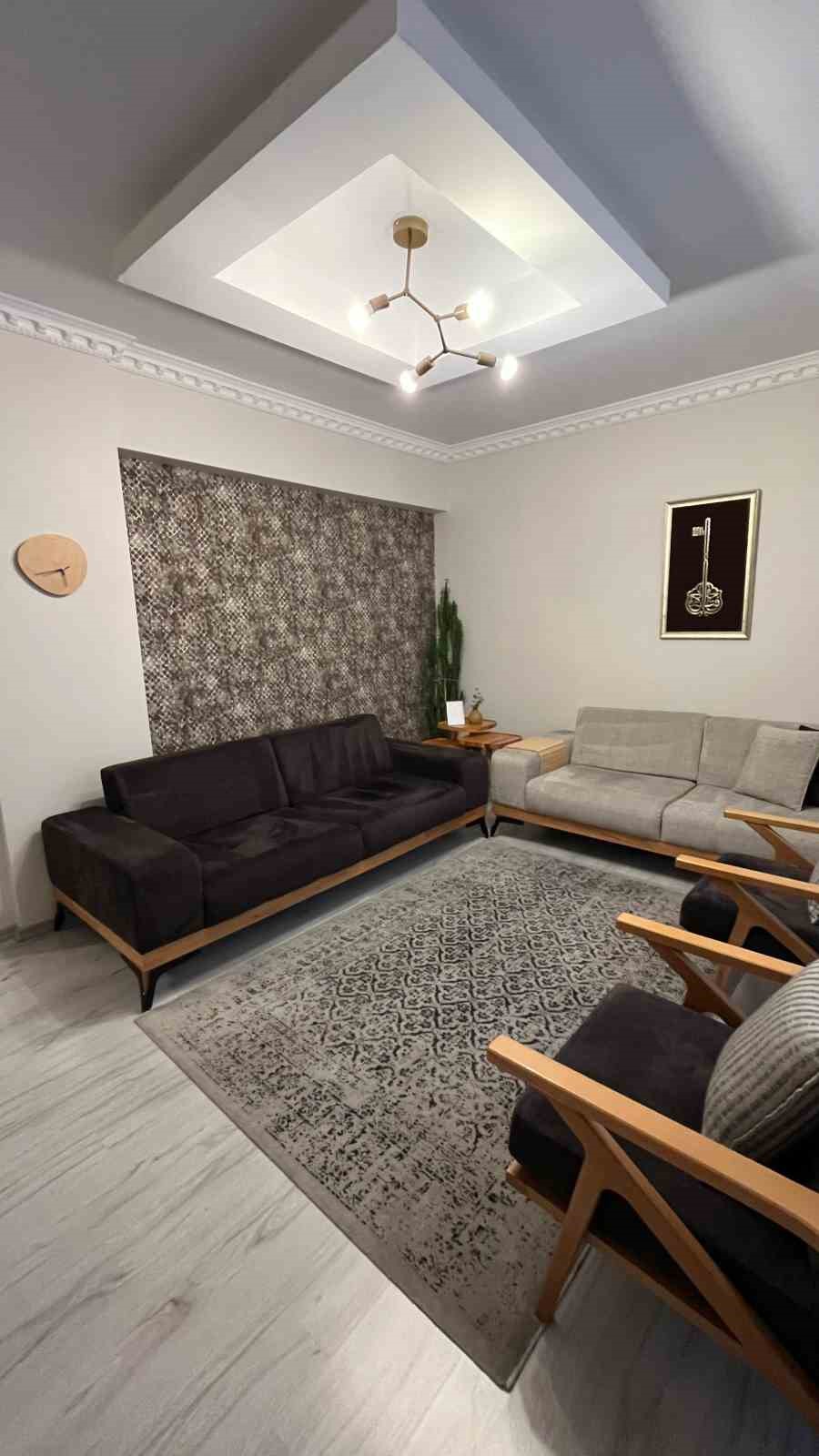 Sazan sarmalı bir ailenin hayallerini yıktı: 2 milyon lira dolandırıldılar