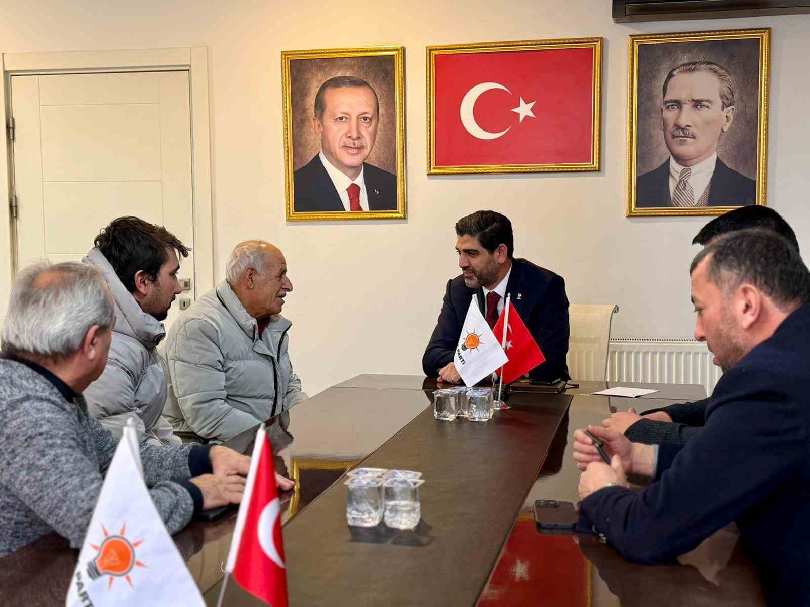 Başkan Salt gaziler, muhtarlar ve vatandaşlarla bir araya geldi