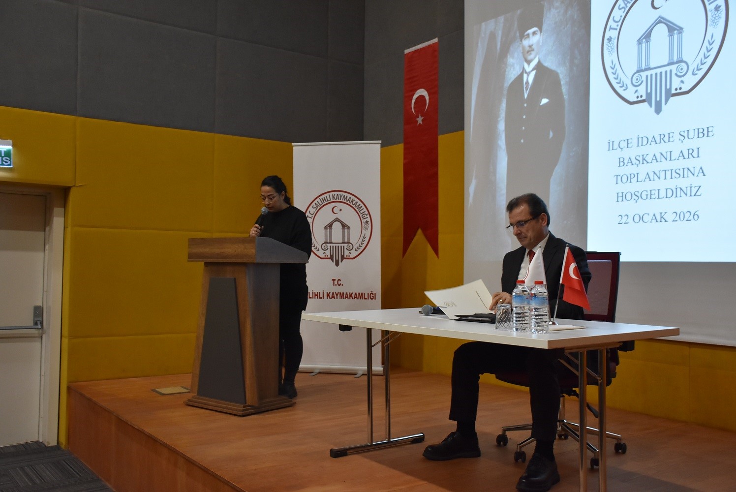 Salihli&rsquo;de hizmet zirvesi: Yatırımlar, projeler ve koordinasyon ele alındı
