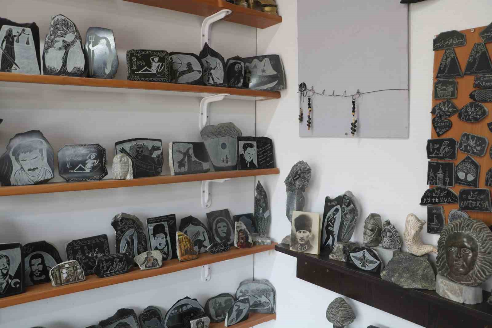 Hobi olarak başladığı mesleğinde 25 yıldır ekmeğini taştan &ccedil;ıkarıyor
