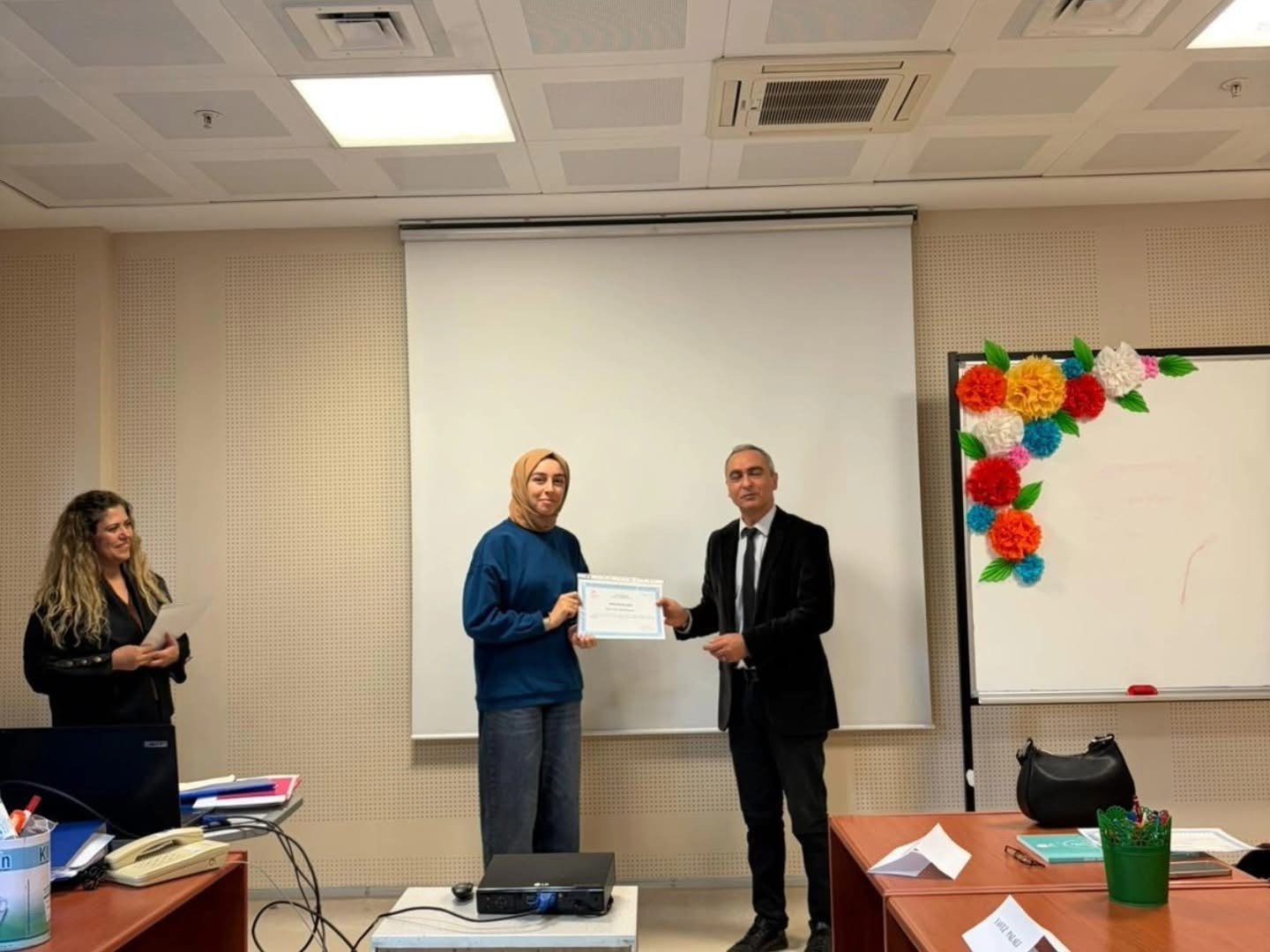 Karab&uuml;k&rsquo;te "anne s&uuml;t&uuml; ve emzirme danışmanlığı" eğitimi tamamlandı
