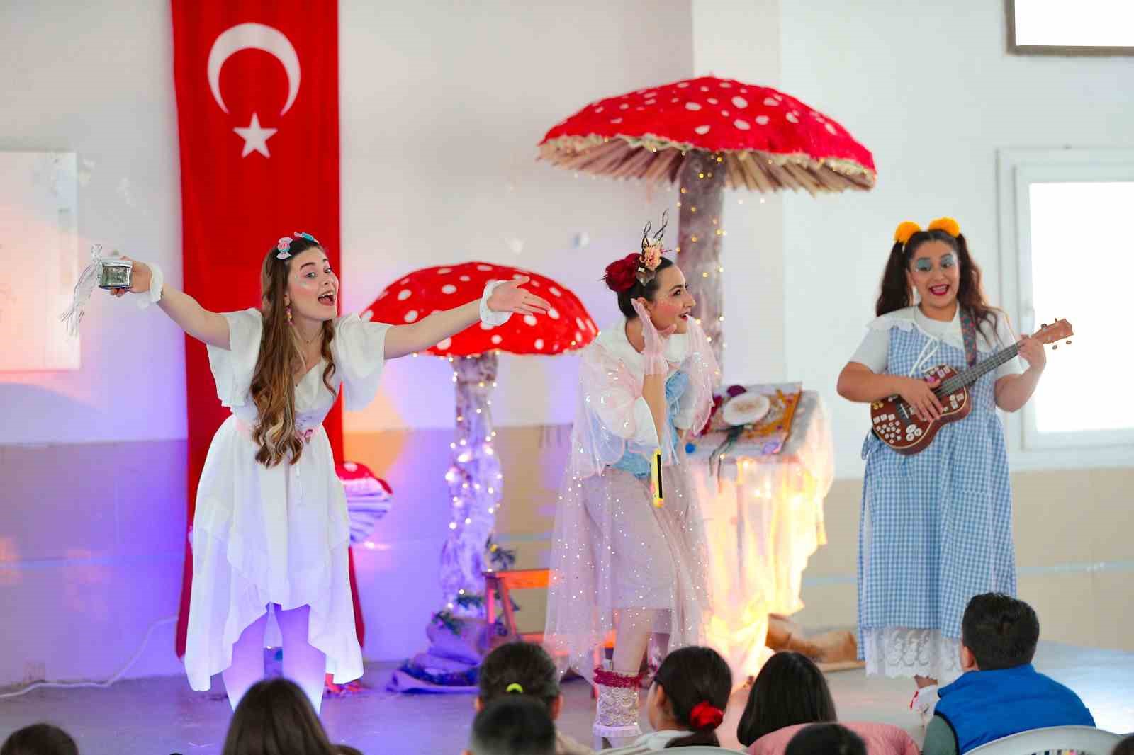 Birlikte parlayalım minik izleyicileriyle buluşuyor
