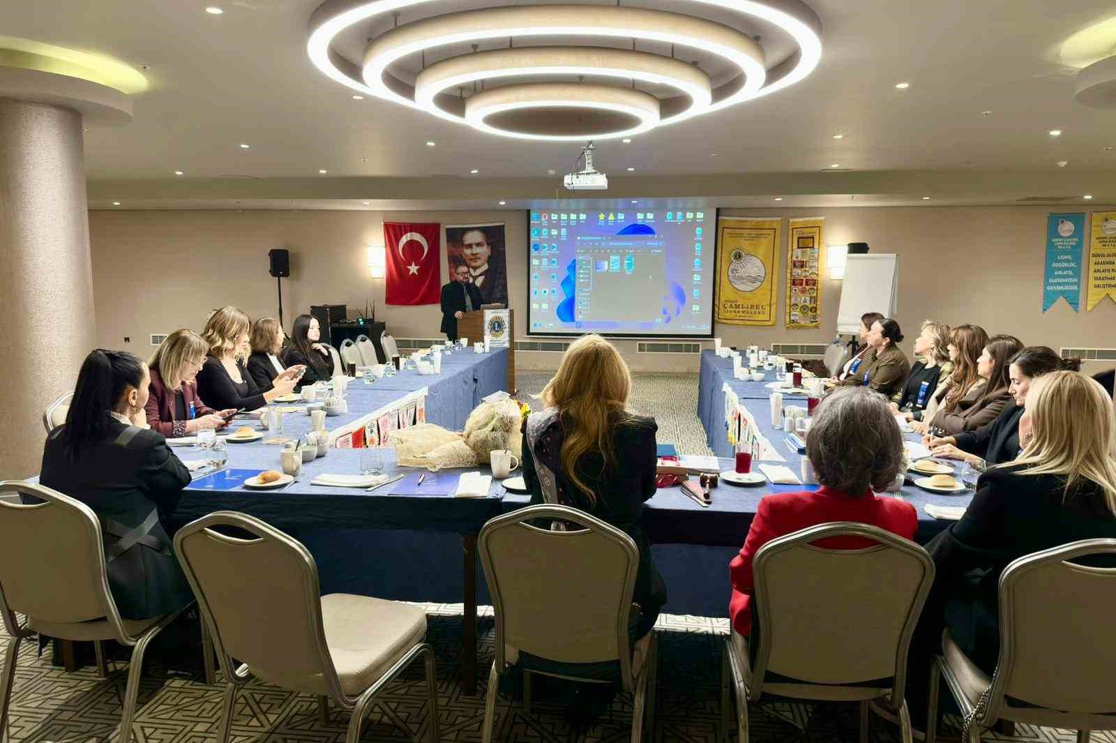 Mersin’de sürdürülebilir istihdam için Kariyer Merkezi-STK buluşması