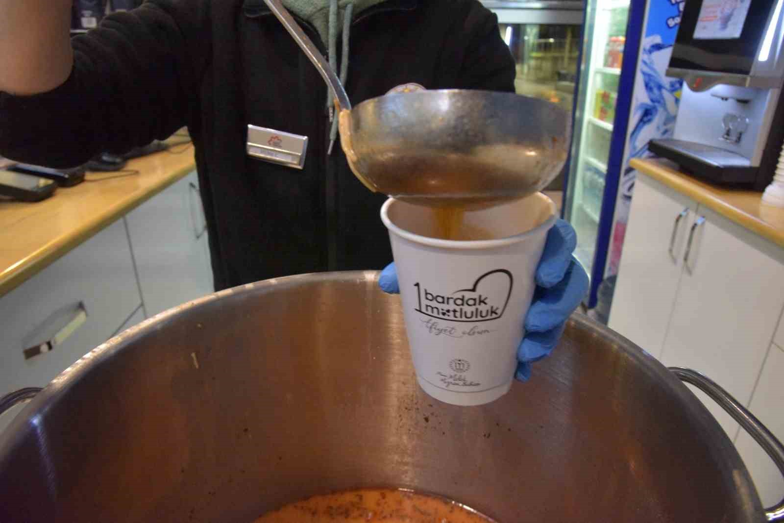 Bilecik’te sınav haftasında öğrencilere sıcak çorba desteği