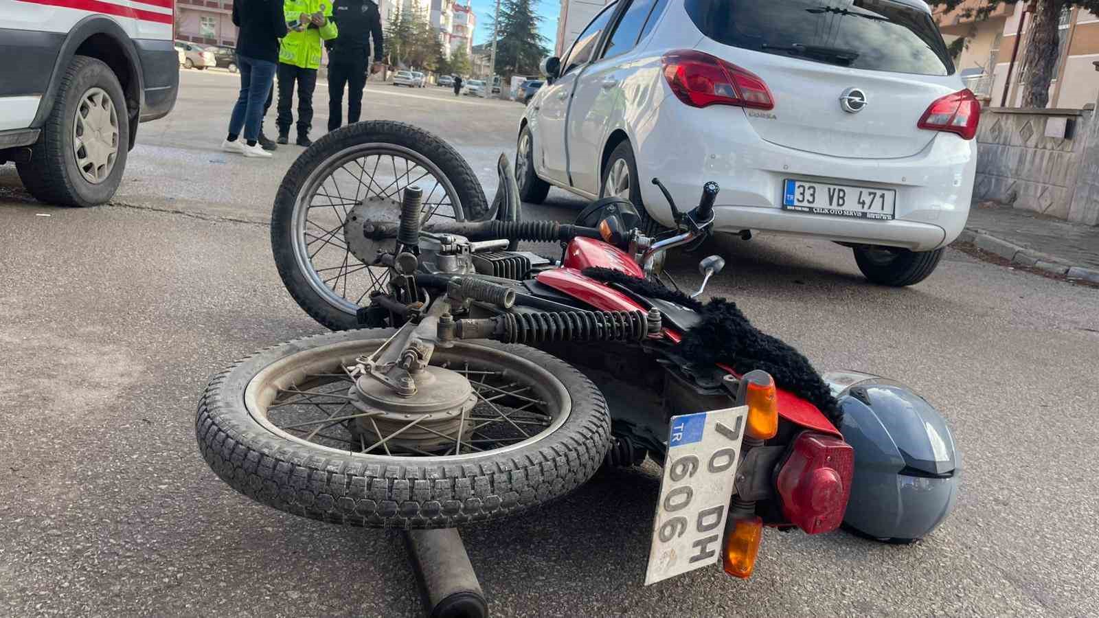 Karaman&rsquo;da otomobil ile motosiklet &ccedil;arpıştı
