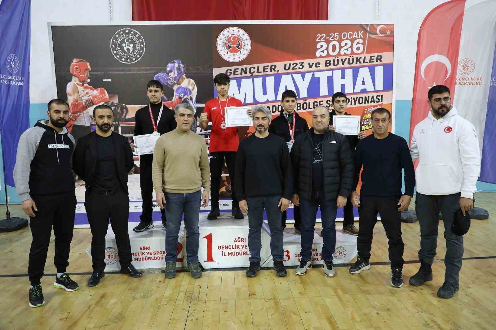 Ağrı&rsquo;da muay thai r&uuml;zgarı esti
