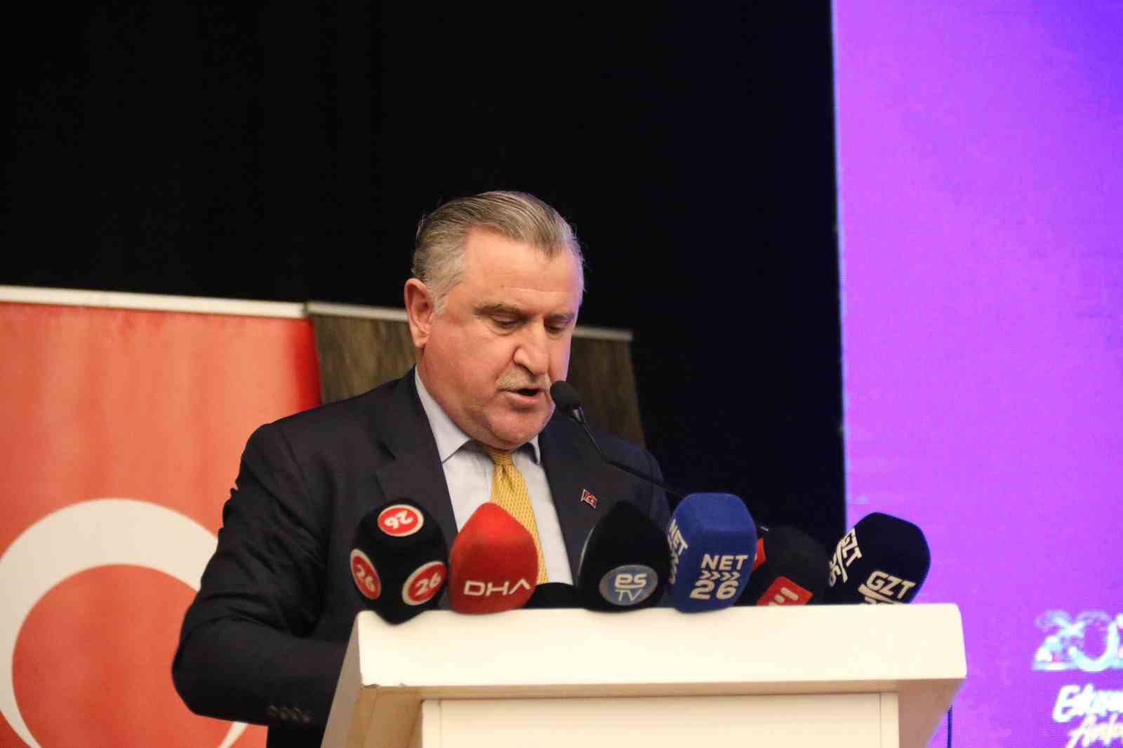 Gen&ccedil;lik ve Spor Bakanı Bak: "Bu millet ve bu &uuml;lke her zaman mazlumların yanında, zalimin karşısında olmuştur"
