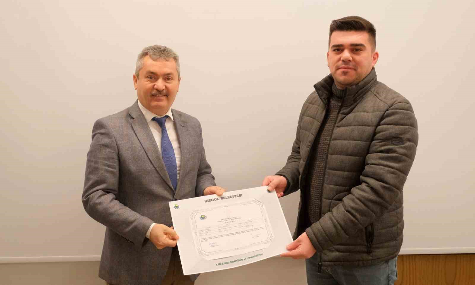 İneg&ouml;l Belediyesi personeline "İleri Excel Eğitimi"
