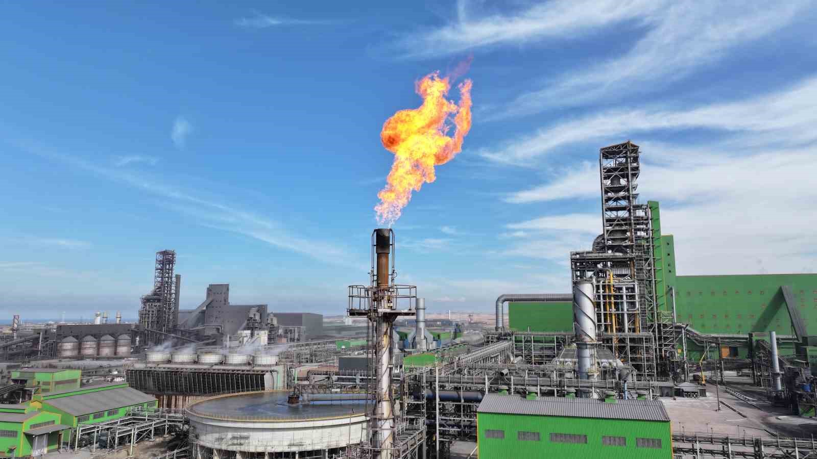 Tosyalı, Cezayir&rsquo;de ger&ccedil;ekleştirdiği 2,43 milyon tonluk &ccedil;elik &uuml;retimiyle rekor kırdığını a&ccedil;ıkladı
