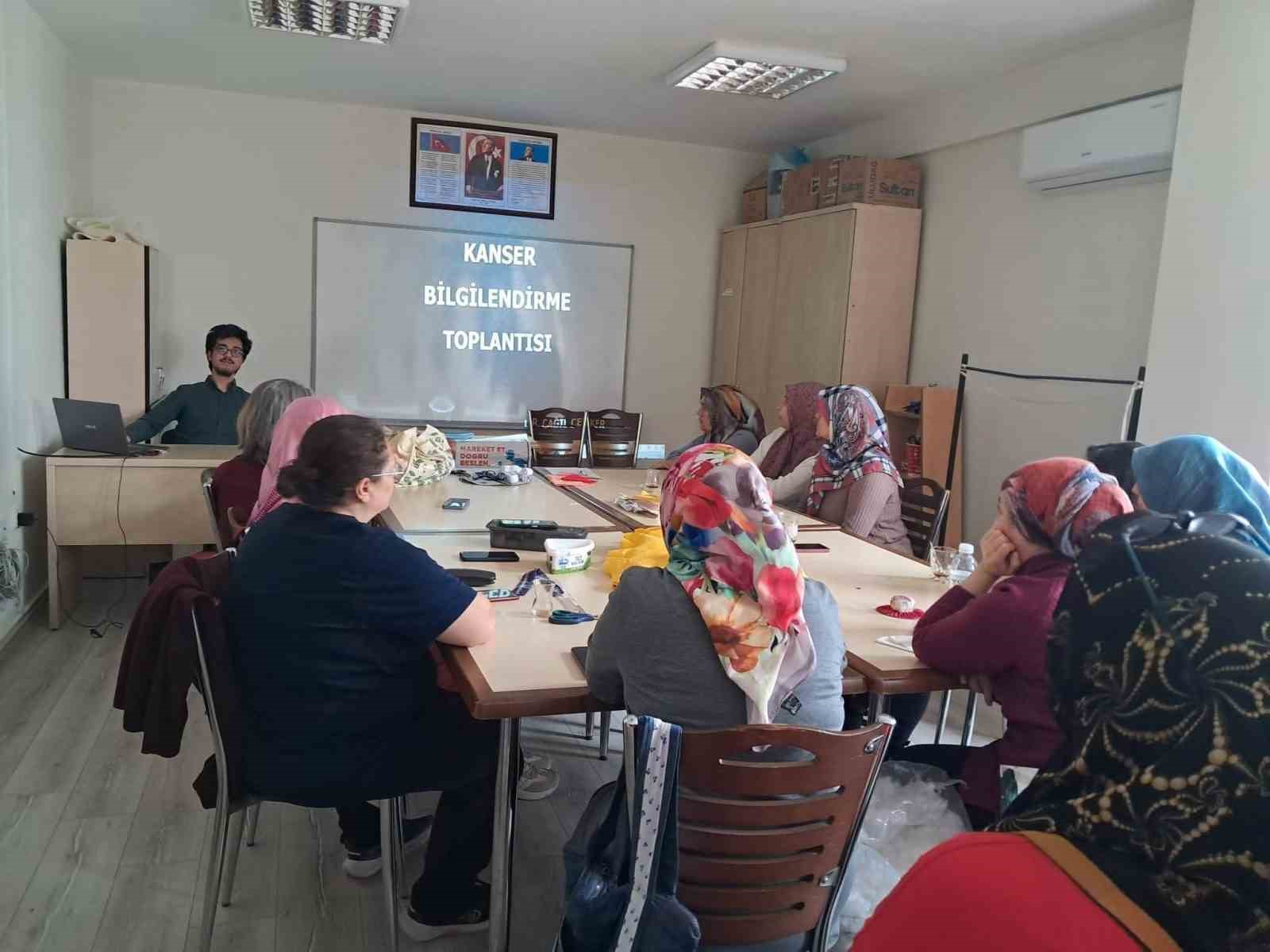 Ankara&rsquo;da Aile Destek Merkezi kursiyerleri kanserler hakkında bilgilendirildi

