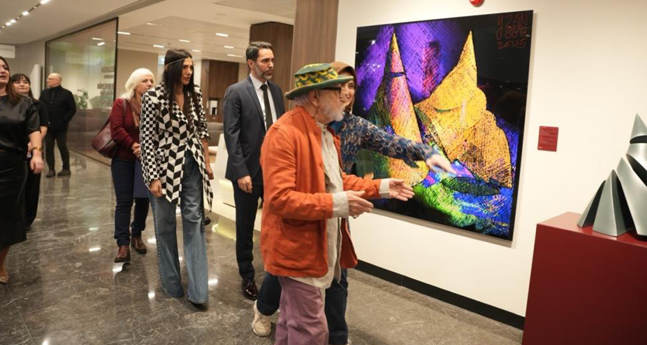 286 eserden oluşan Yılmaz Zenger koleksiyonu ziyarete a&ccedil;ıldı