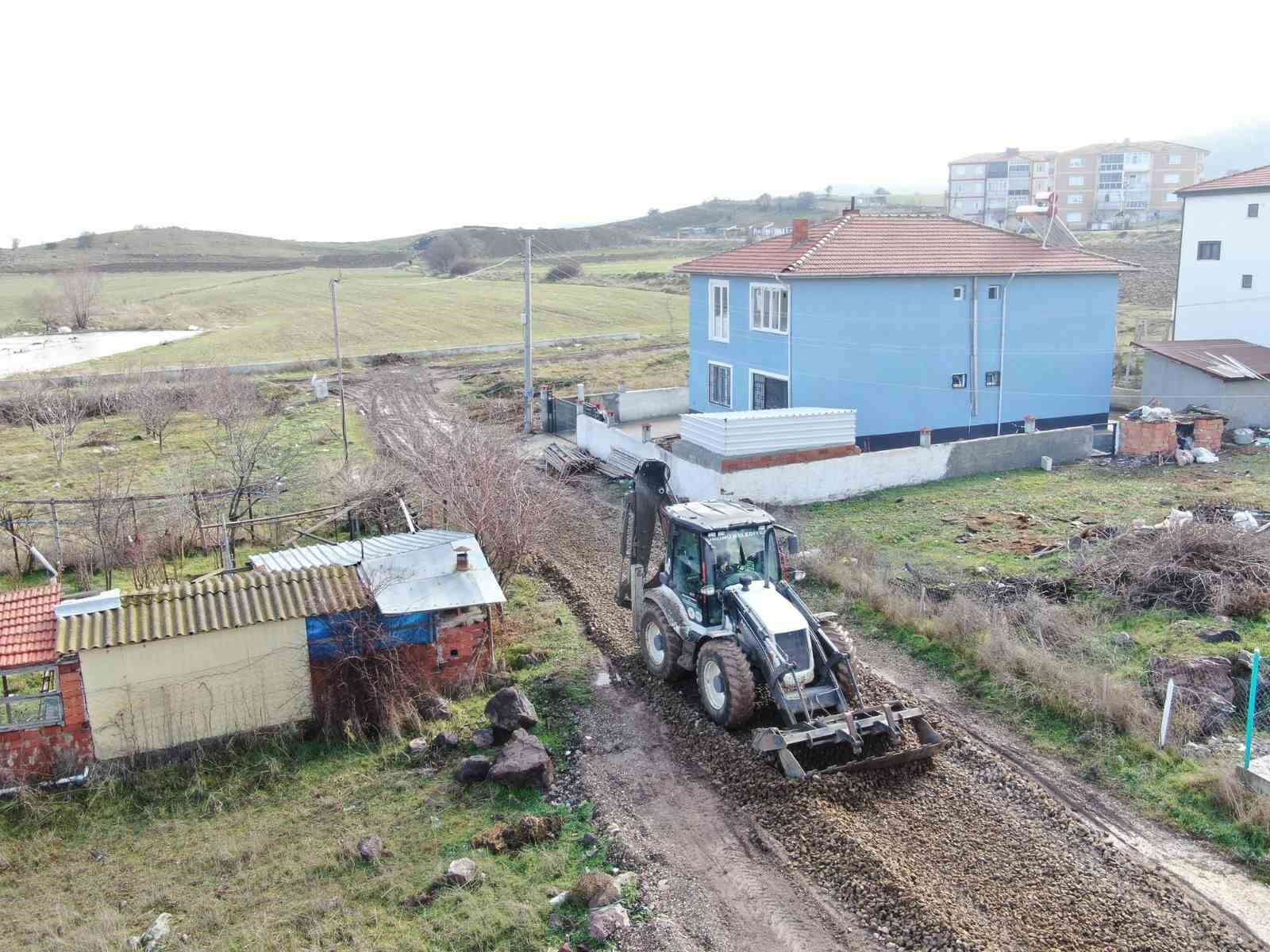 İn&ouml;n&uuml;&rsquo;de sokaklar elden ge&ccedil;iyor
