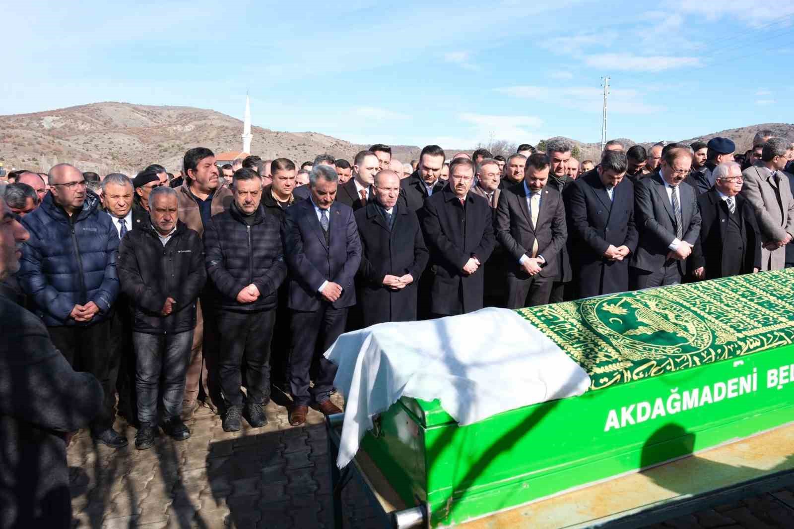 TBMM Başkanvekili Bekir Bozdağ&rsquo;ın acı g&uuml;n&uuml;
