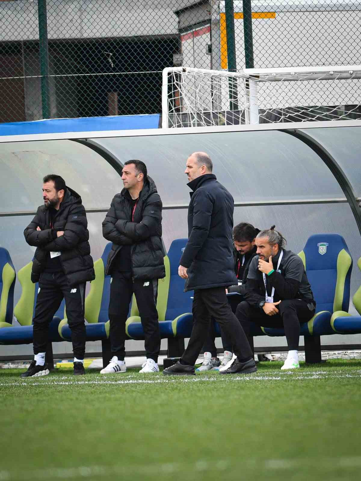 ⁠ ⁠TFF 2. Lig: Arkent Arnavutk&ouml;y Belediyespor: 0 - Bursaspor: 1
