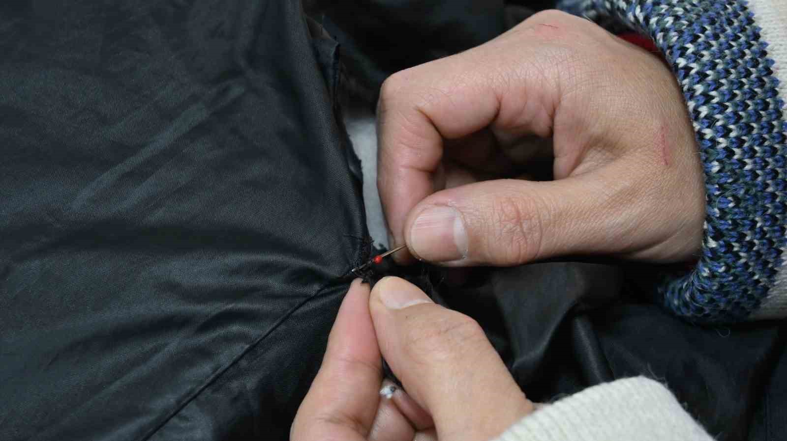 Eskiler sandıktan &ccedil;ıktı, terzilerde "D&ouml;n&uuml;ş&uuml;m" mesaisi başladı
