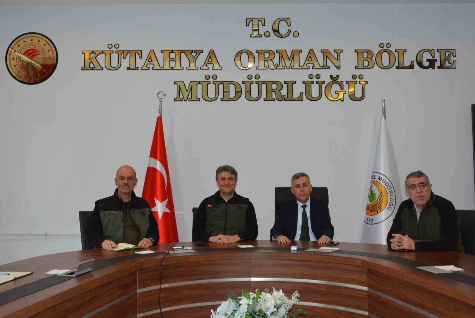 Kütahya’da Orman İşletme Müdürlüğü yöneticilerine eğitim