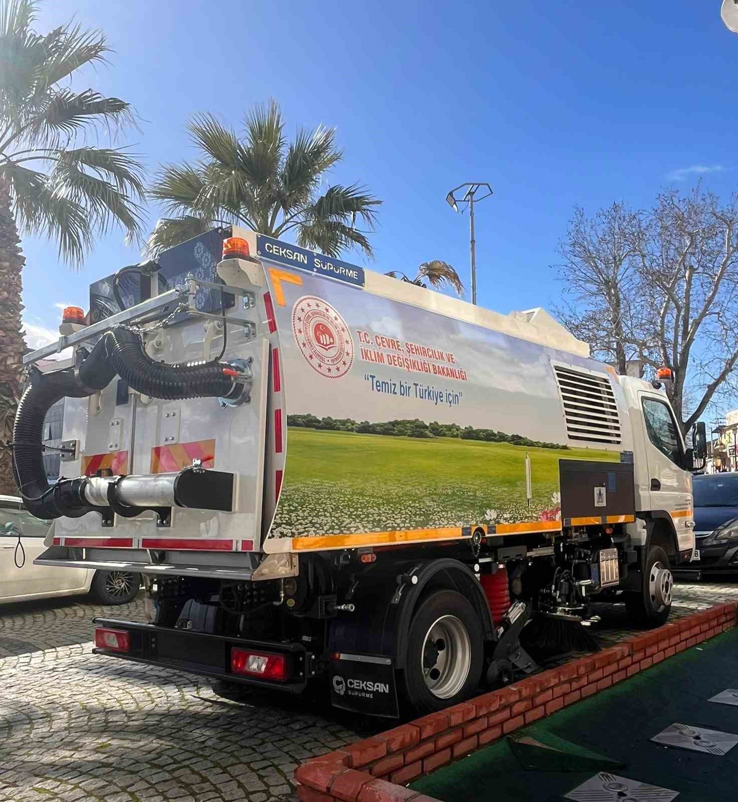 Sultanhisar Belediyesi’nin araç filosu güçlendi