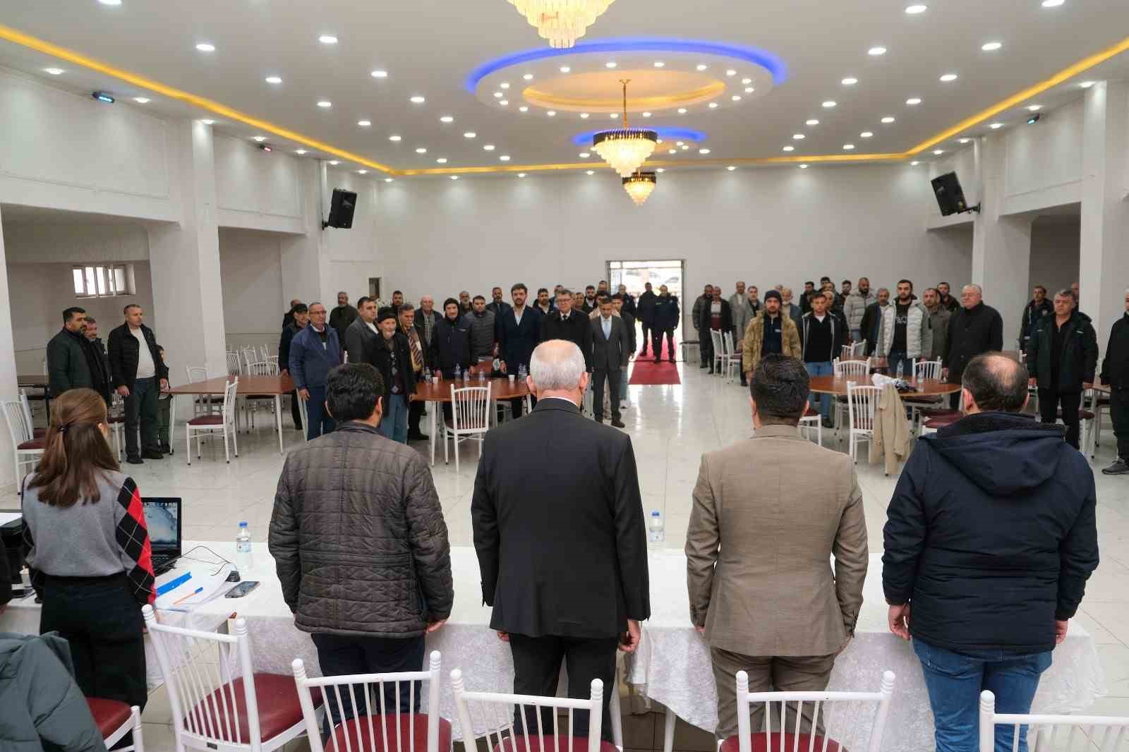 Pınarbaşı Esnaf Odası&rsquo;nda &uuml;yeler Bedir&rsquo;i se&ccedil;ti
