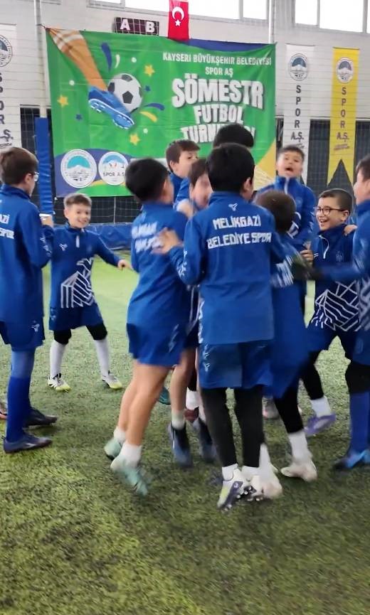 Yarıyıl tatili, &ccedil;ocuklar i&ccedil;in şenliğe d&ouml;n&uuml;şt&uuml;
