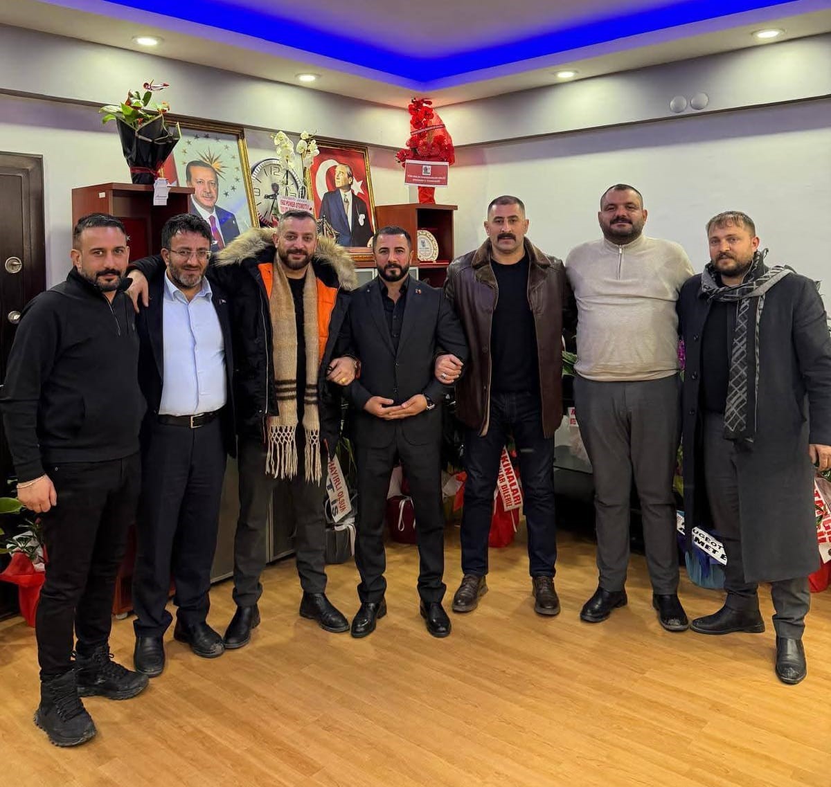 Erzurum Oto Tamir ve İmalat&ccedil;ıları Esnaf ve Sanatk&acirc;rlar Odası&rsquo;nda ziyaret&ccedil;i yoğunluğu
