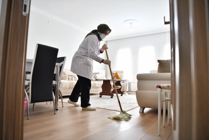 Yeşilyurt&rsquo;ta b&uuml;y&uuml;kler baş tacı olmaya devam ediyor