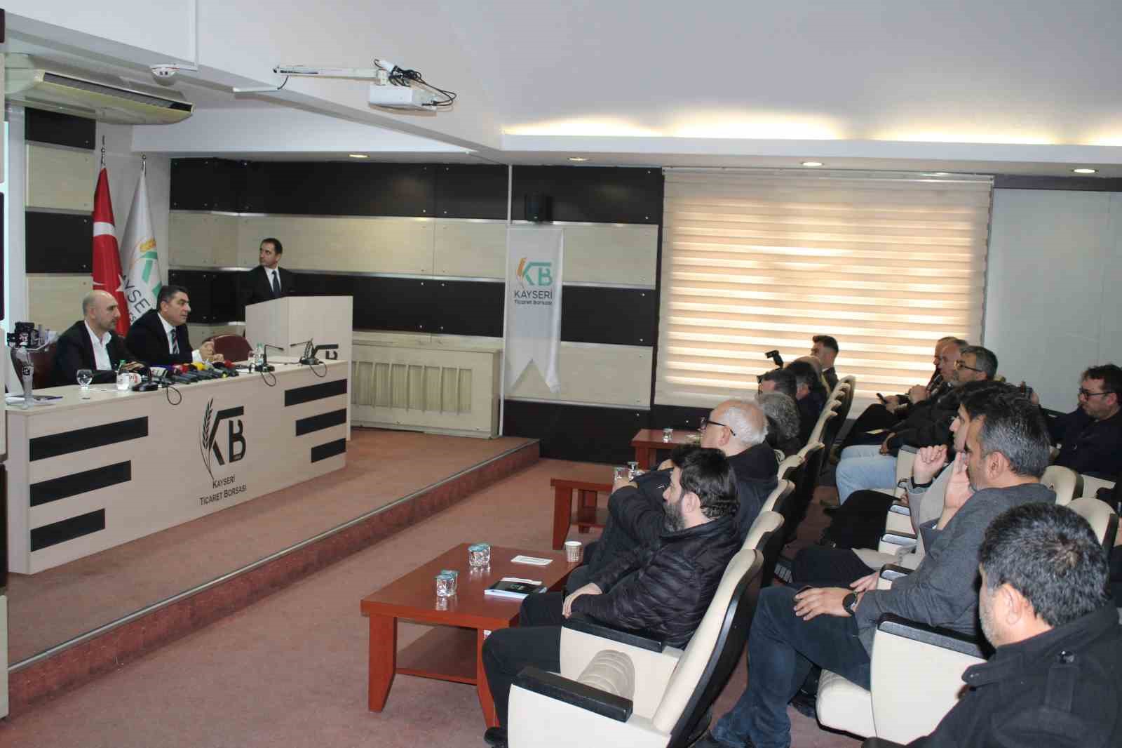 T&uuml;rkiye&rsquo;de yağsız hayvan kesimi d&ouml;nemi başladı, Kayseri&rsquo;de 2 kilo fire verilecek
