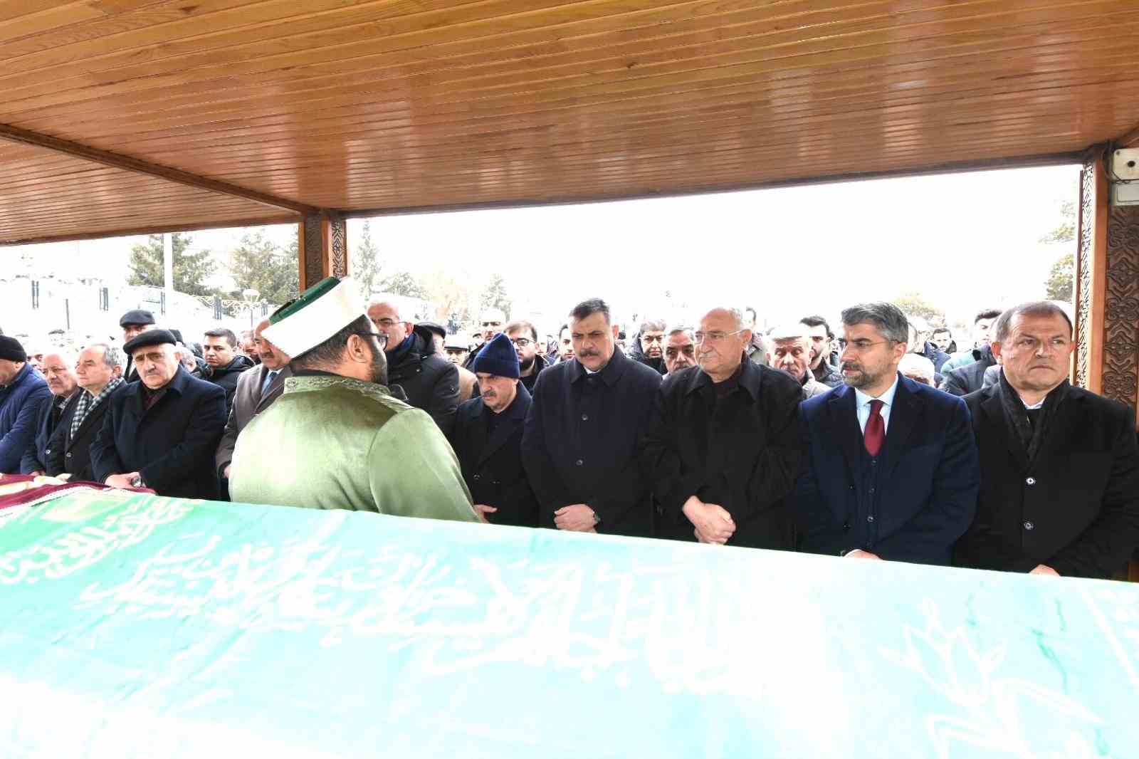 Tanfer Ailesi&rsquo;nin anne acısı
