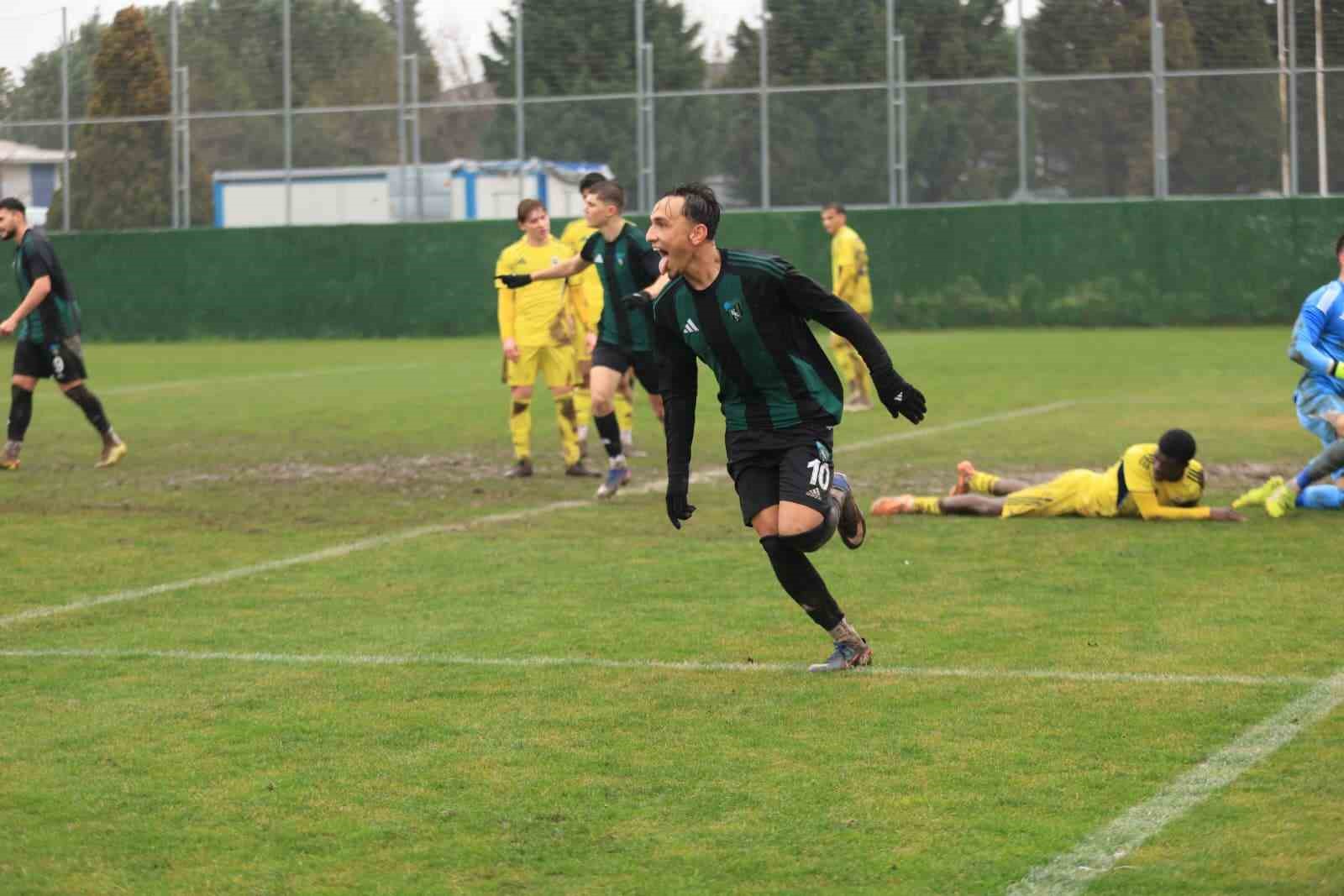 Kocaelispor&rsquo;un gen&ccedil;leri Fenerbah&ccedil;e&rsquo;yi mağlup etti
