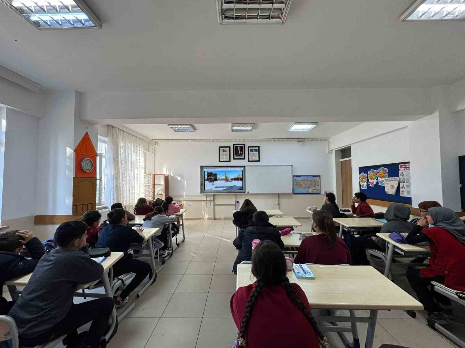 Bilecik&rsquo;te &ouml;ğrencilere değerler eğitimi
