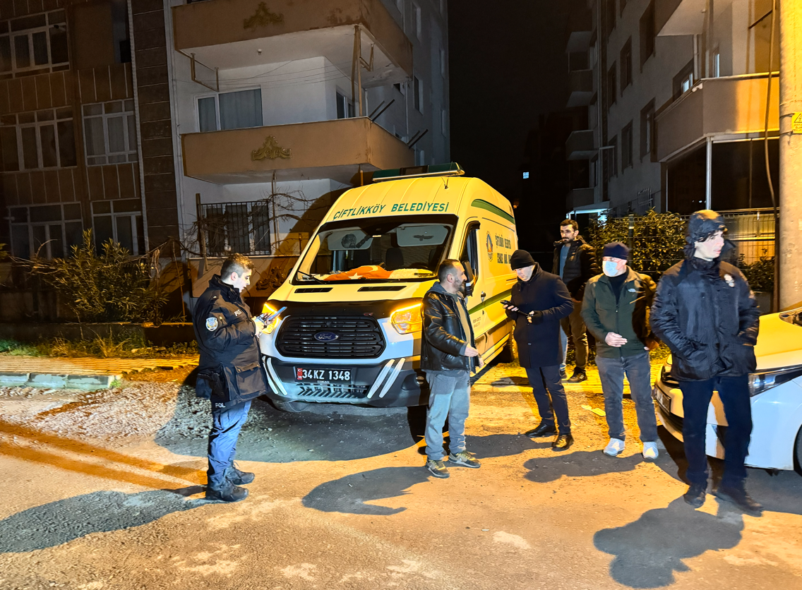 Yalova&rsquo;da emekli &ouml;ğretmen evinde &ouml;l&uuml; bulundu
