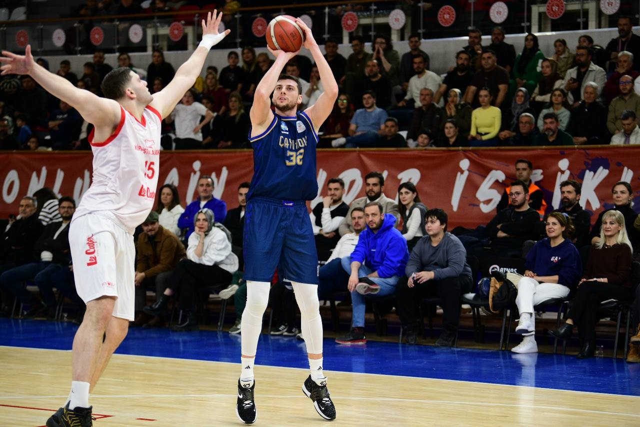 &Ccedil;ayırova Belediyesi, Kahramanmaraş deplasmanından galibiyetle d&ouml;nd&uuml;
