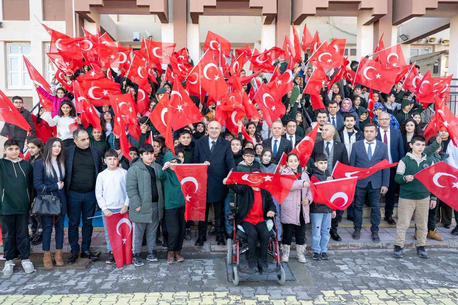 Başkan Sami Er: "En b&uuml;y&uuml;k başarı &ccedil;alışmak ve işini iyi yapmaktır"
