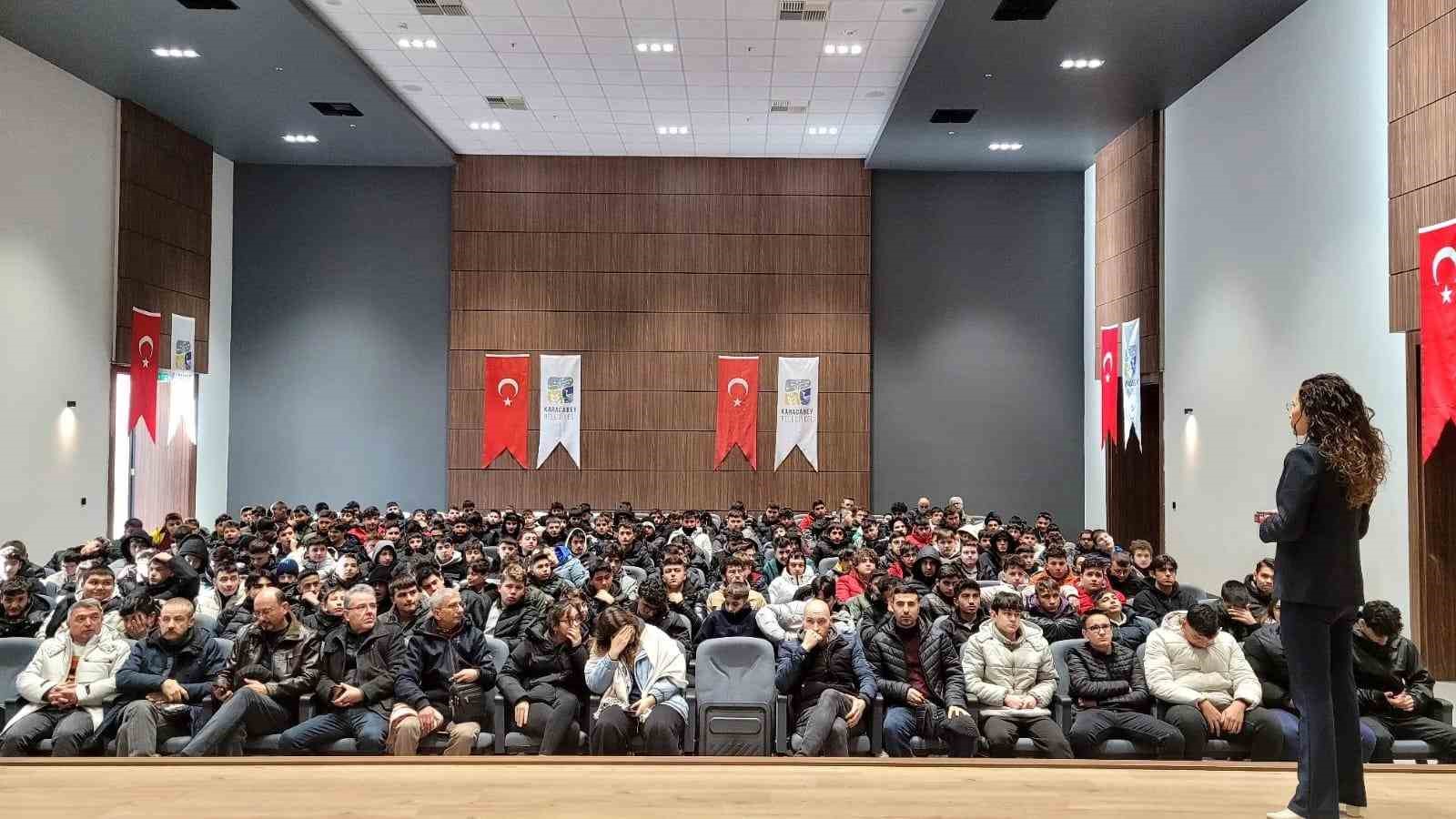 Başkan Karabatı: "Deprem ger&ccedil;eğini unutturmamaya kararlıyız"
