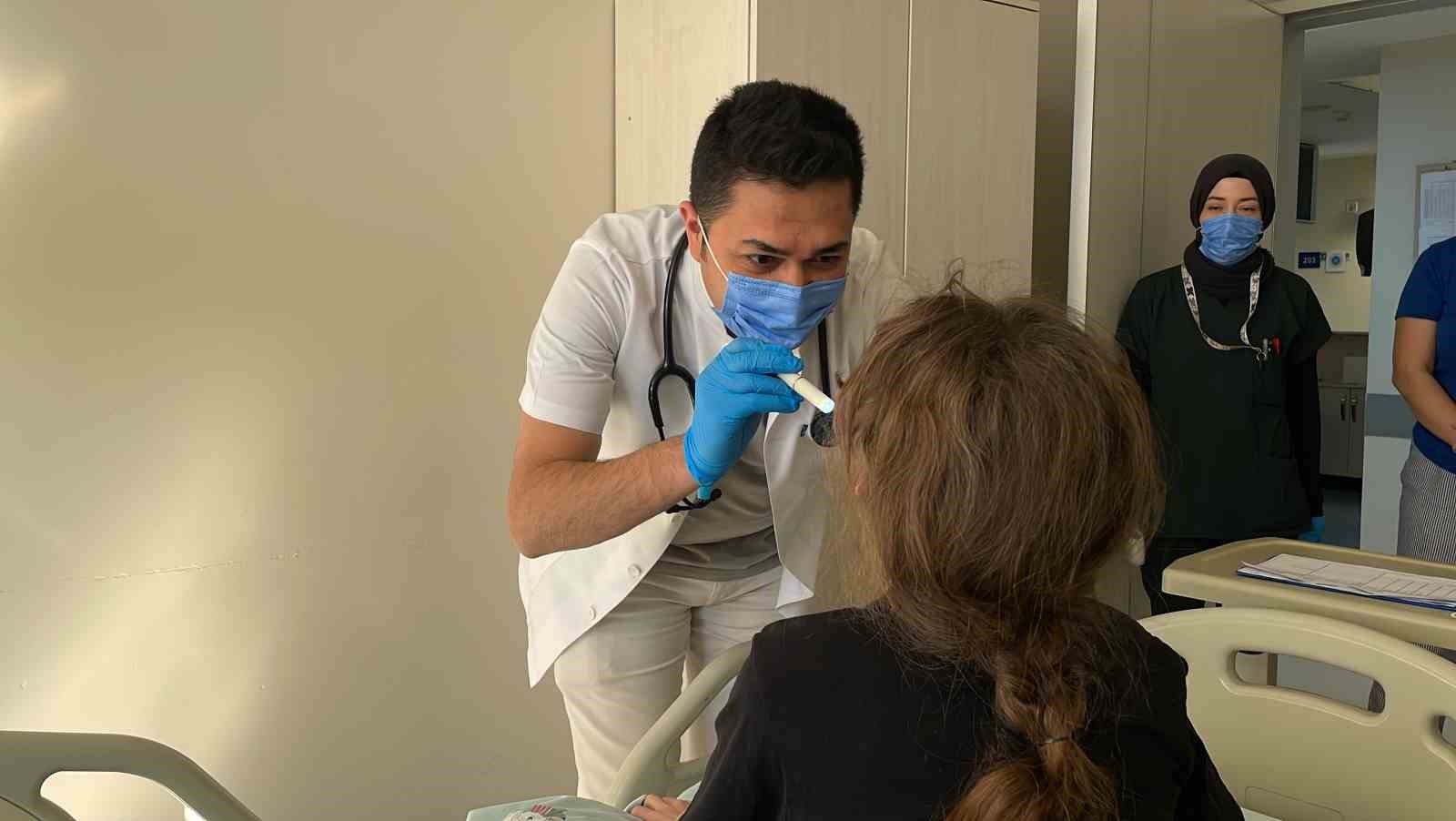 &Ccedil;ocuklarda g&ouml;r&uuml;len enfeksiyonların ilk belirtisi, y&uuml;ksek ateş
