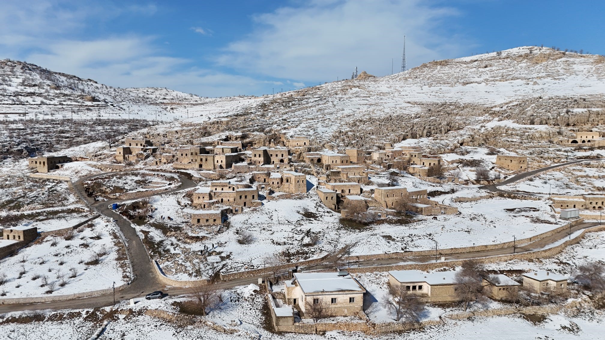 Gabar Dağı eteklerindeki Mağara k&ouml;y&uuml; yeniden canlanıyor