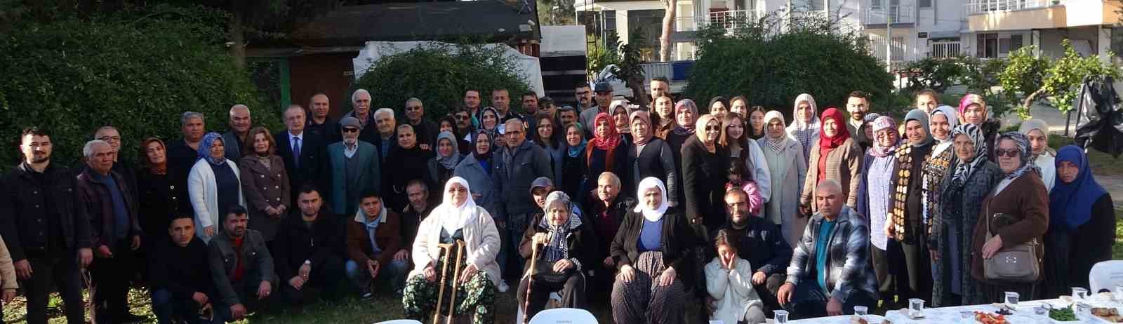 Ermeni katliamından ka&ccedil;mışlardı: 108 yıl sonra kuzenler ve torunlar ilk defa buluştu
