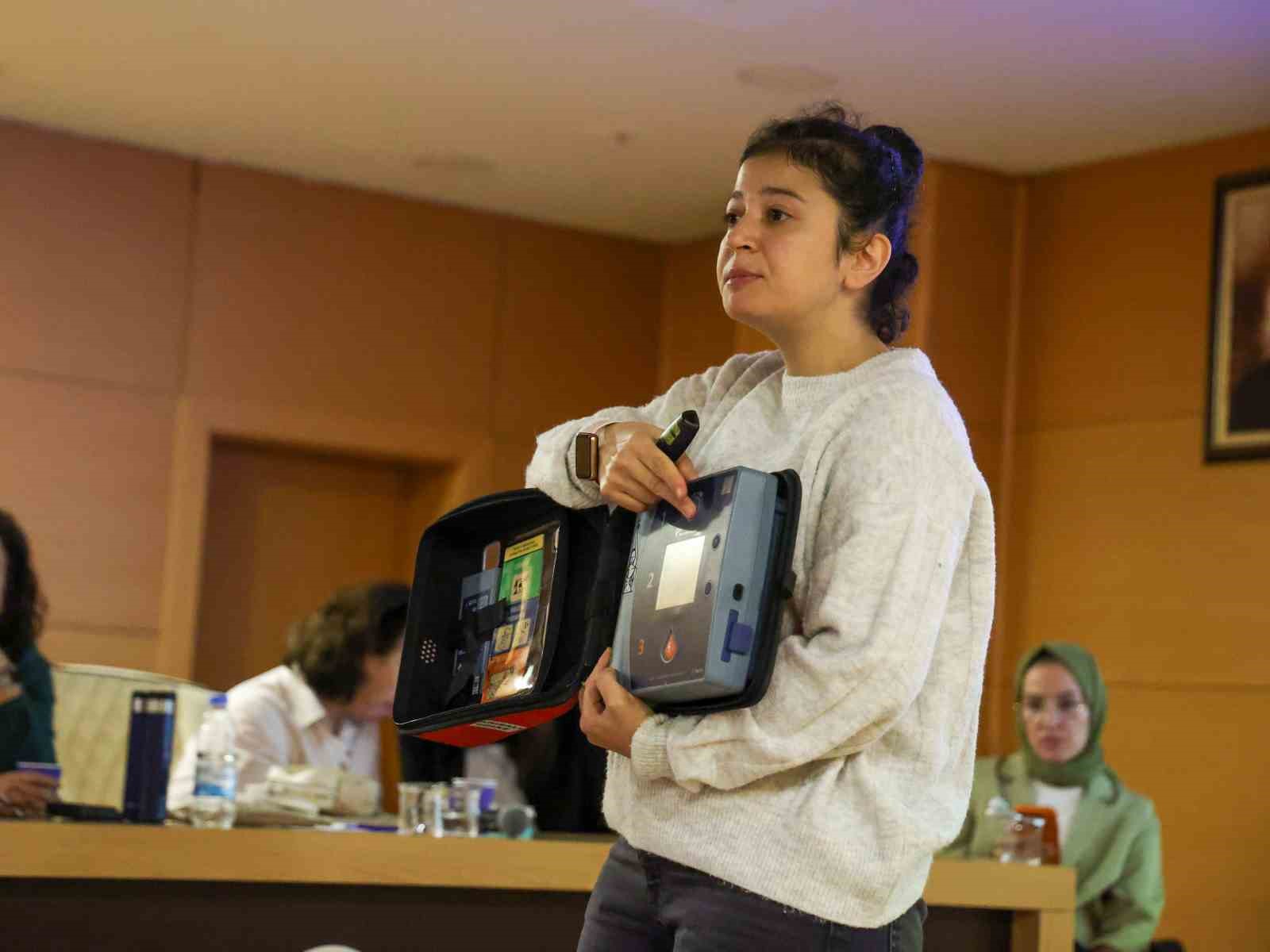 B&uuml;y&uuml;kşehir&rsquo;de ilk yardım eğitimi
