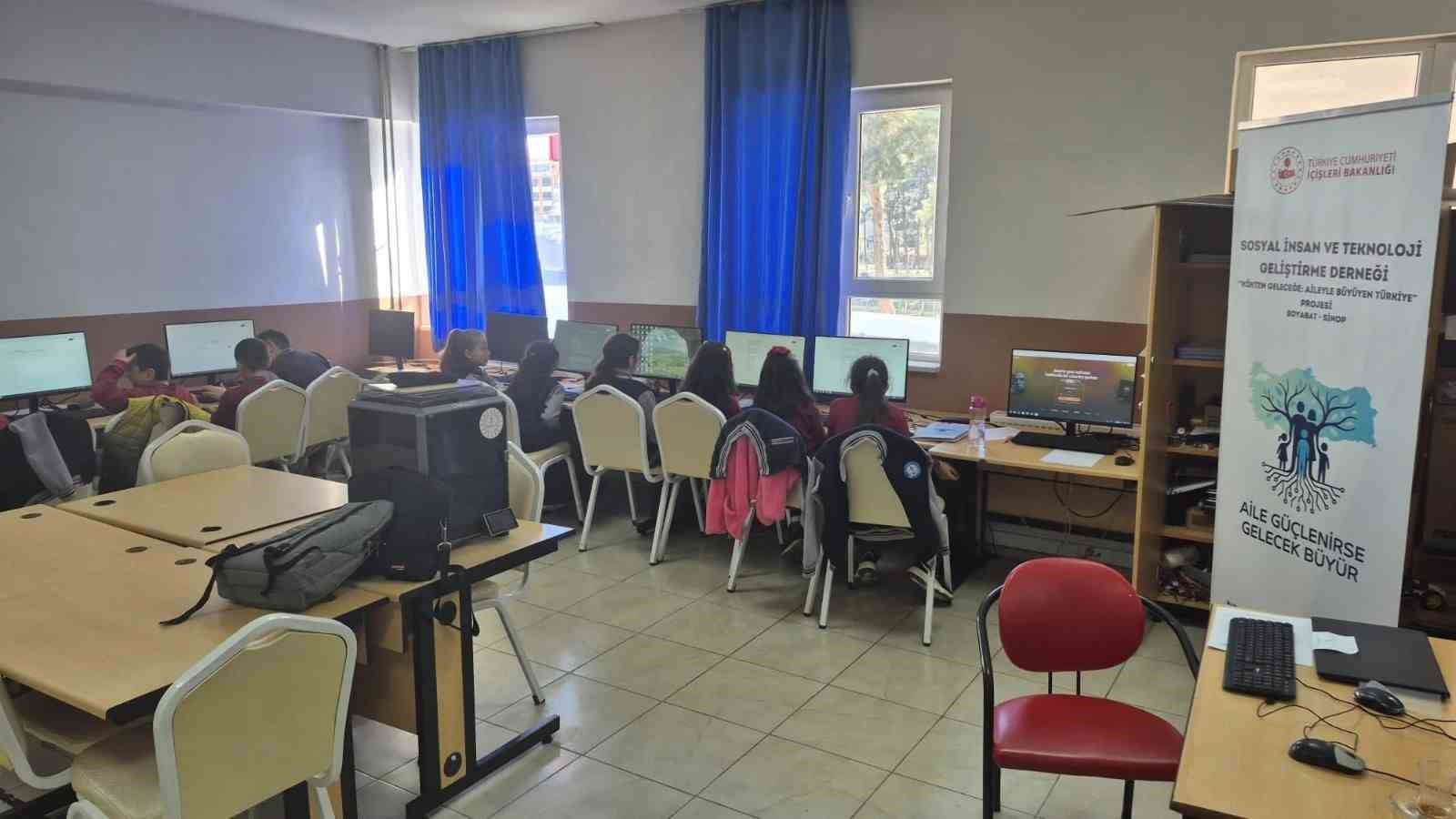 Sinop&rsquo;ta yapay zek&acirc; temelli eğitim programı

